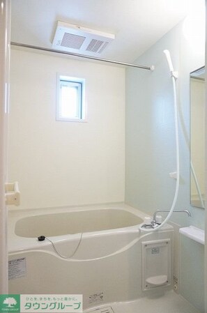 アン・ミケーリアの物件内観写真